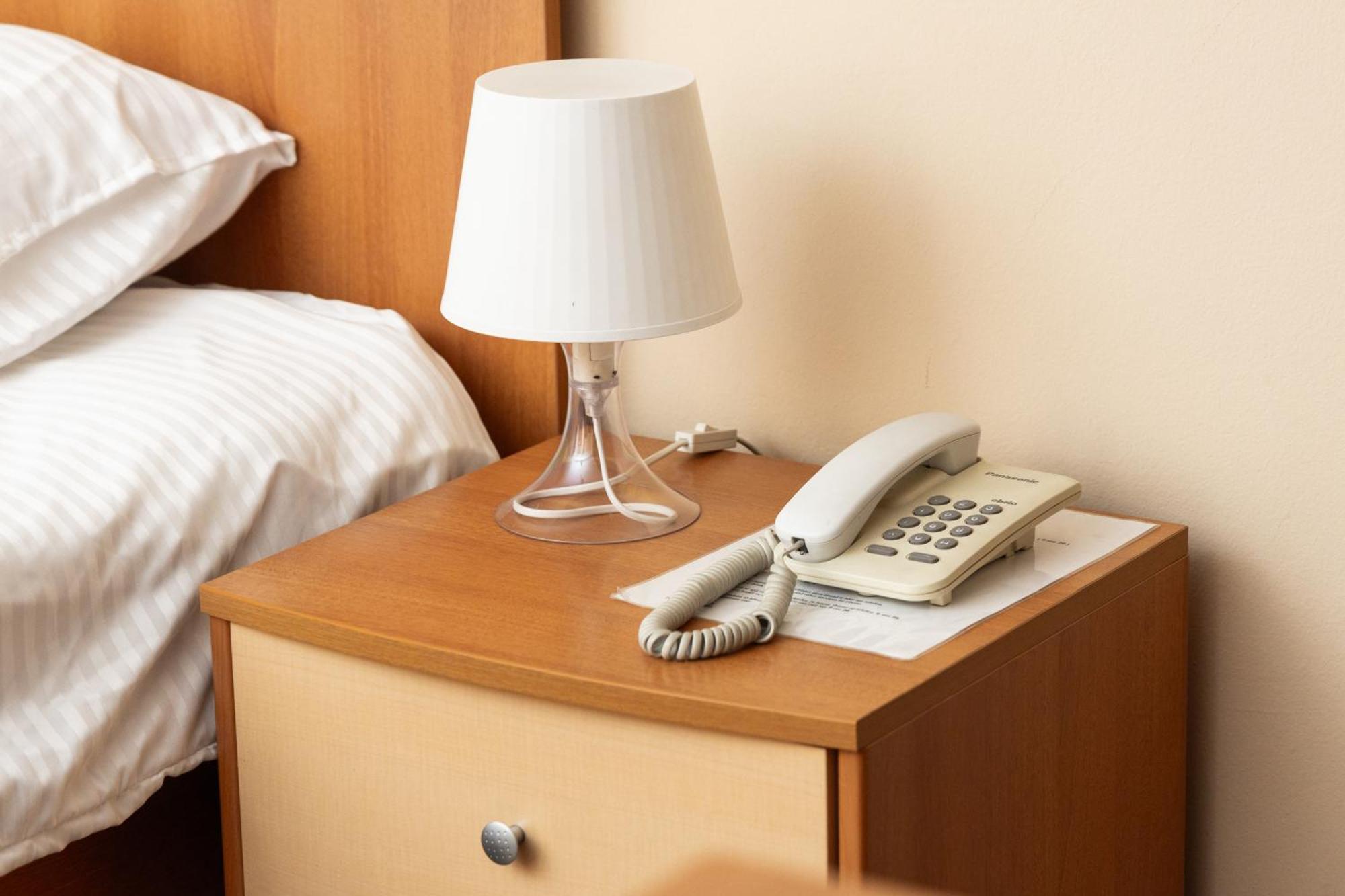 Hotel Luxor Prisztina Zewnętrze zdjęcie