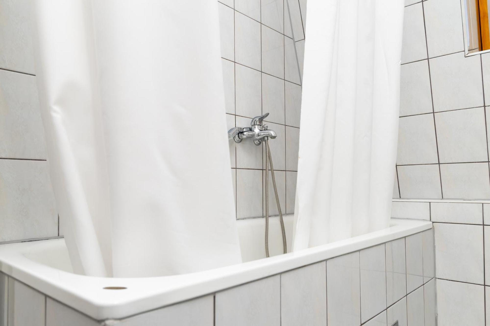 Hotel Luxor Prisztina Zewnętrze zdjęcie