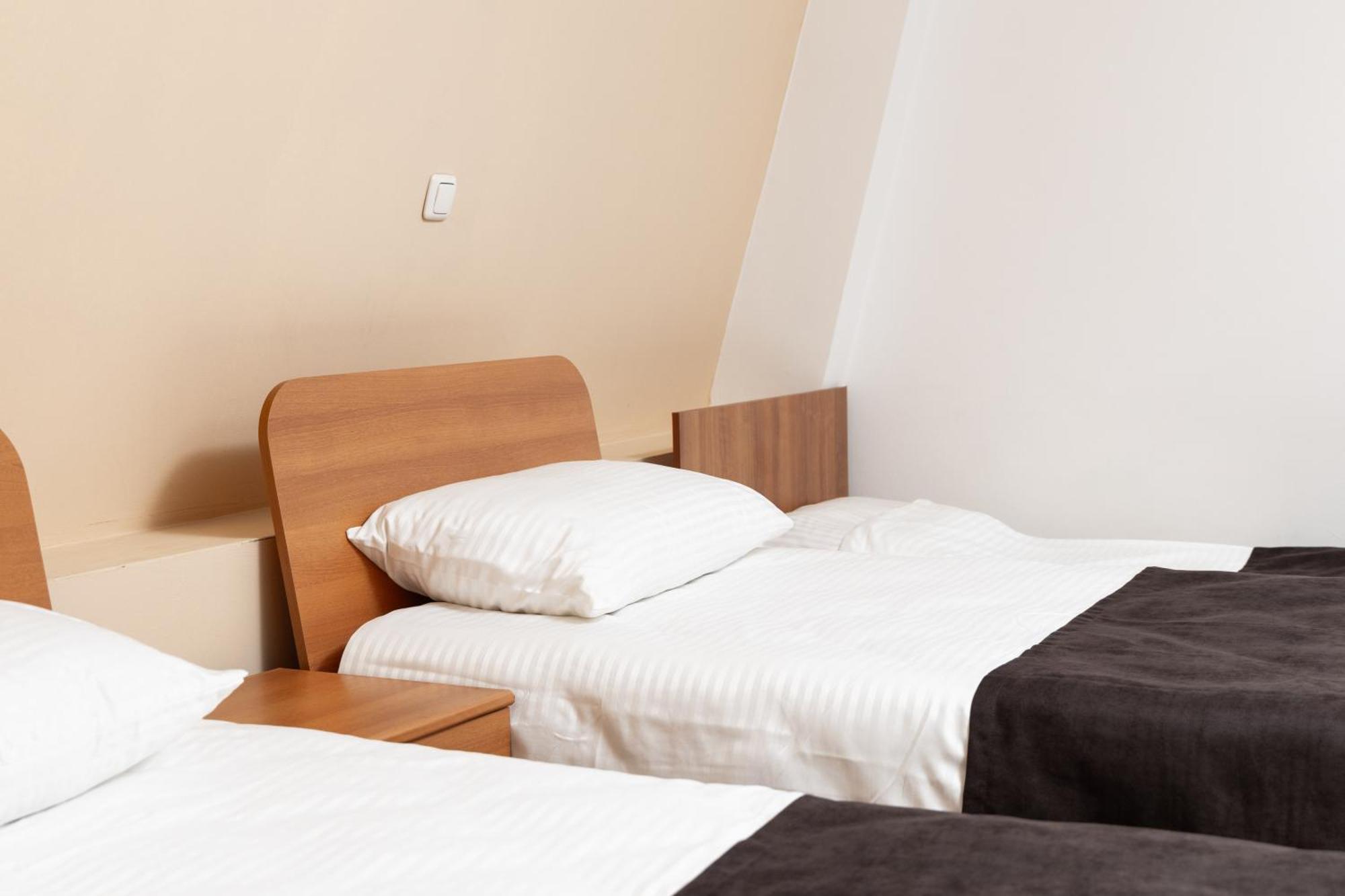 Hotel Luxor Prisztina Zewnętrze zdjęcie