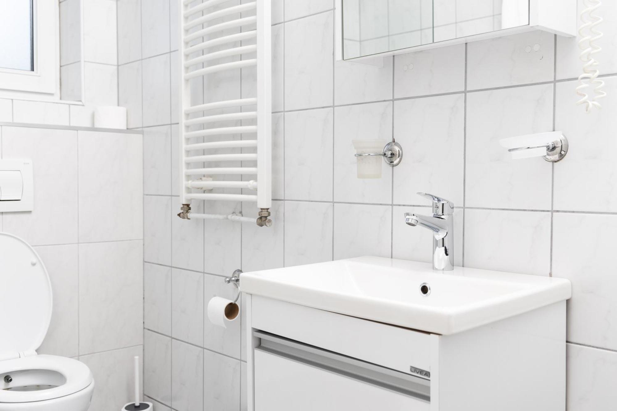 Hotel Luxor Prisztina Zewnętrze zdjęcie