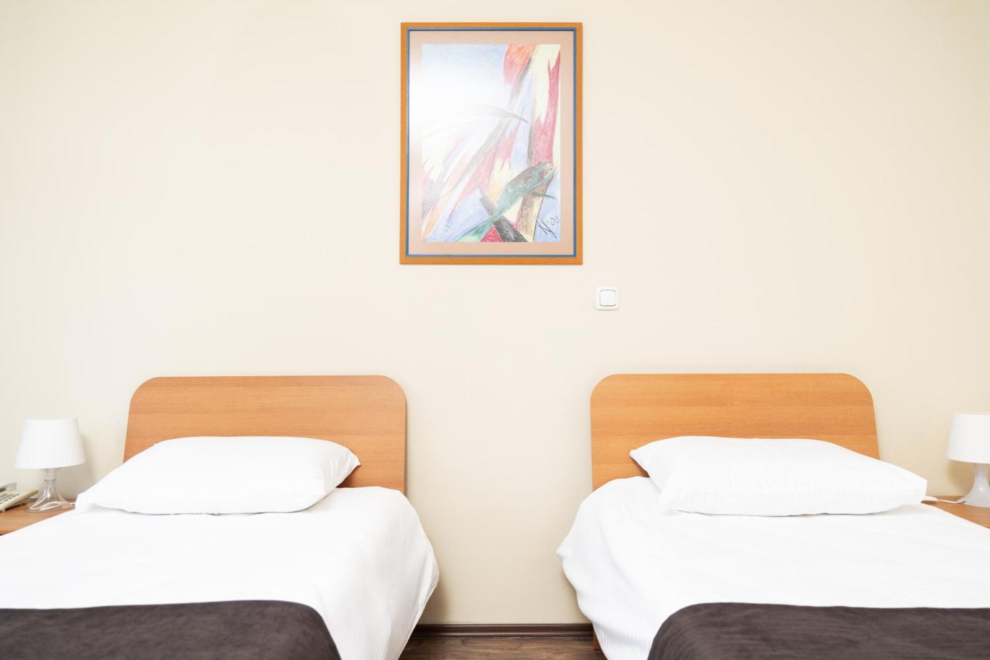 Hotel Luxor Prisztina Zewnętrze zdjęcie